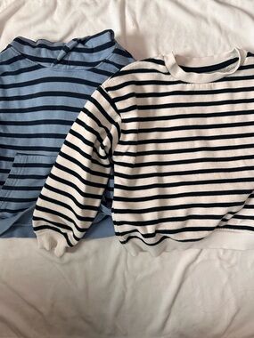 H&M Striped Sweatshirt Duo - Light Blue & White with Black Stripes